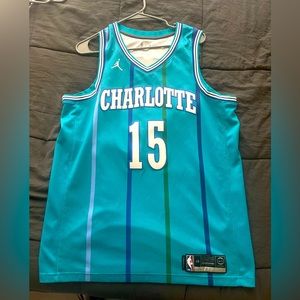 Charlotte Hornets Throwback Jordan Jersey - Men’s Size Large